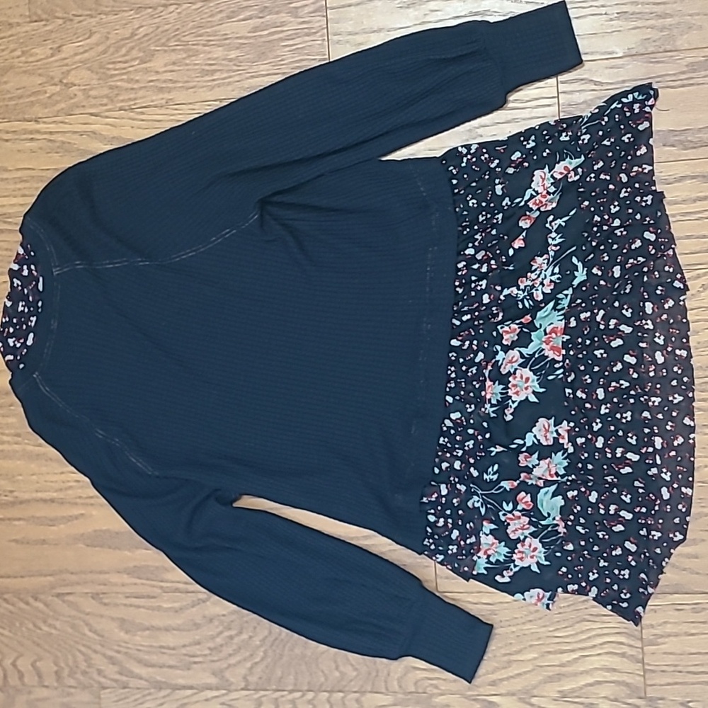 Free people opposites attract mini dress in black floral medium long sleeve - Picture 5 of 7